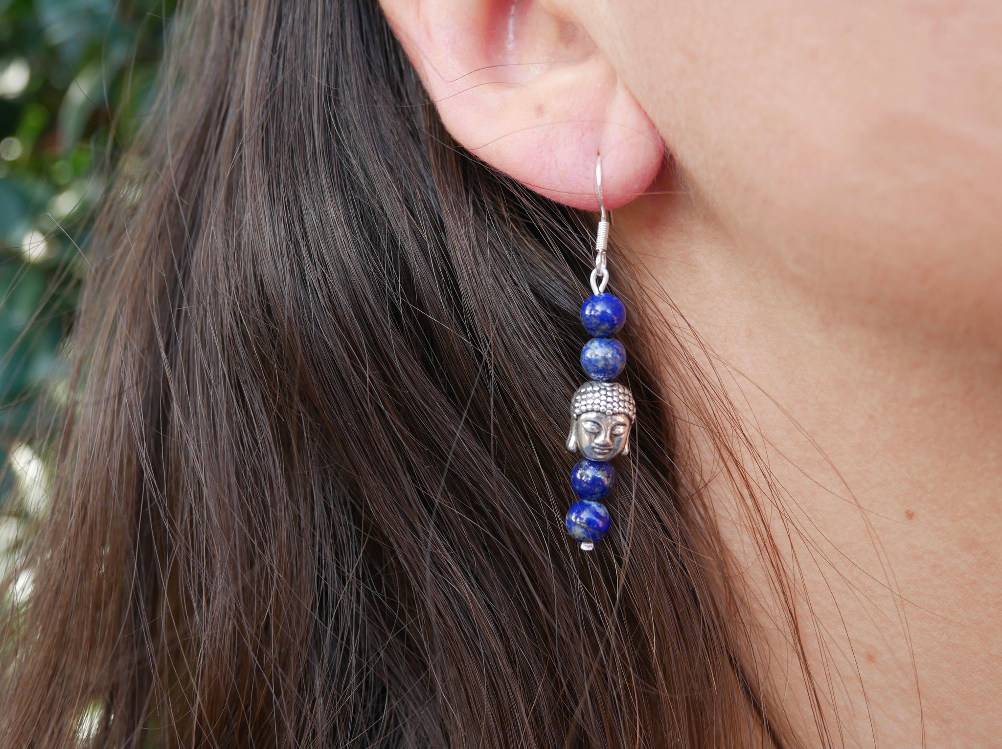 Boucles d'oreilles pendantes en Lapis Lazuli et tête de bouddha