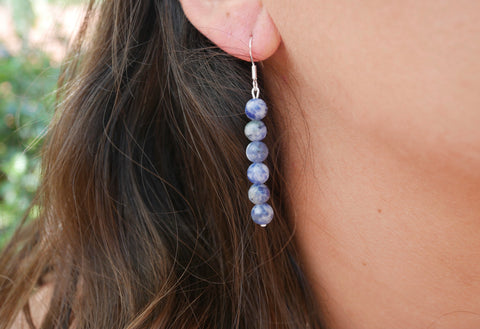 Boucles d'oreilles pendantes en Sodalite naturelle