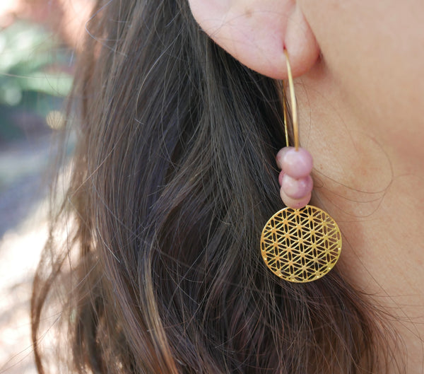 Boucles d'oreilles créoles en Rhodochrosite et fleur de vie