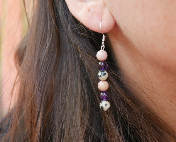 Boucles d'oreilles pendantes "Triple Protection" Améthyste, Jaspe Dalmatien et rhodochrosite