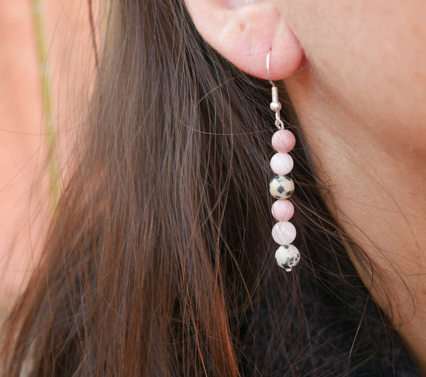 Boucles d'oreilles pendantes "Triple Protection" Quartz Rose, Jaspe Dalmatien et rhodochrosite